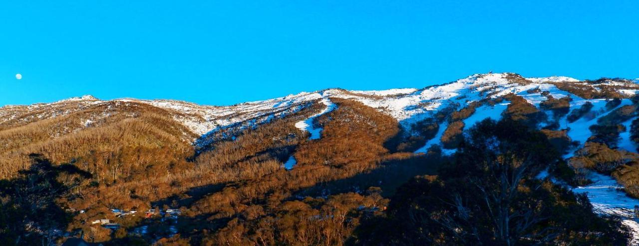 Alpenhorn Villa Thredbo Exterior photo